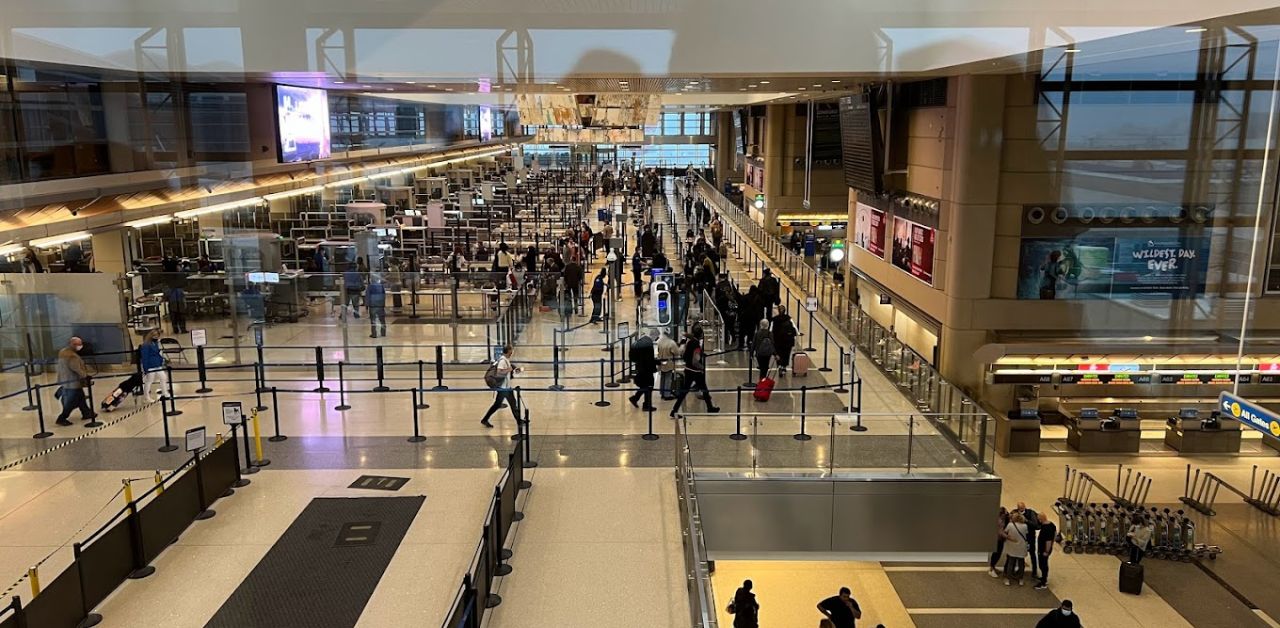 Delta Airlines LAX Terminal